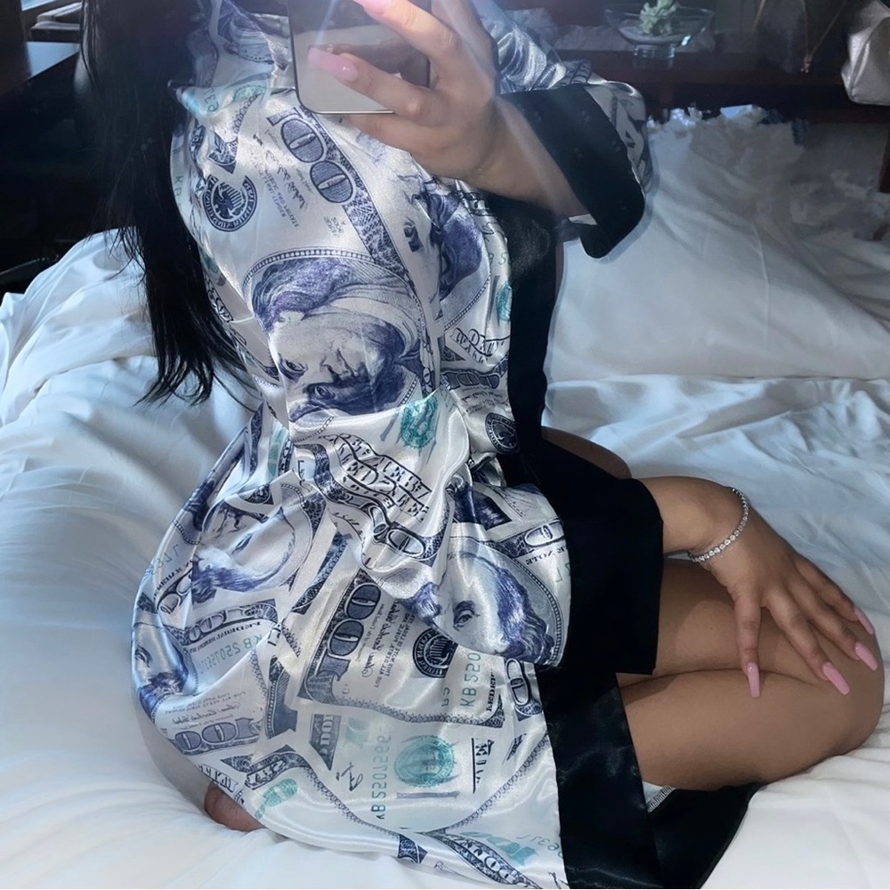 Money Robe Silk